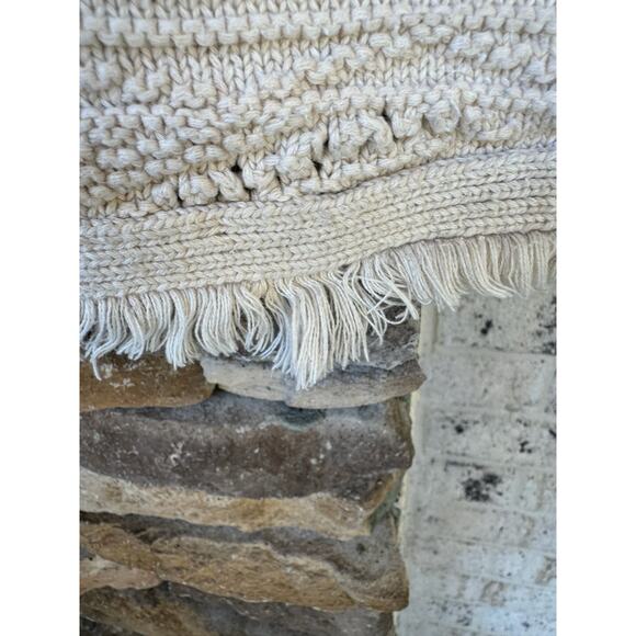 American Eagle Sweater-Cream-Size Small - Picture 4 of 8